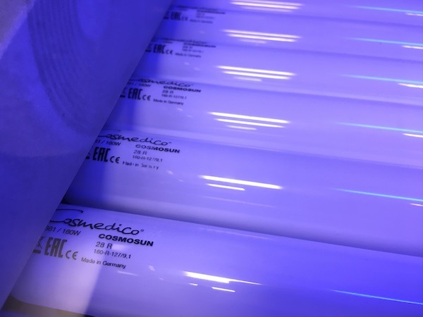 Tuburi UV Cosmedico in solar